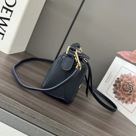Loewe Puzzle Bag Negro Asa superior