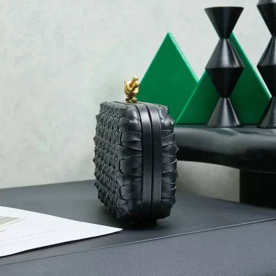 Bottega Veneta Knot Клатч Чёрный Клатч