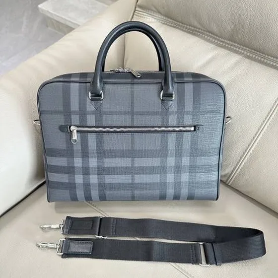 Burberry Briefcase رمادي Check business