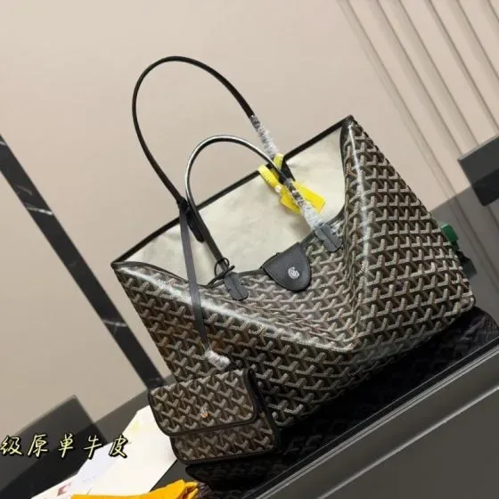 Goyard Saint Louis Black Tote Bag