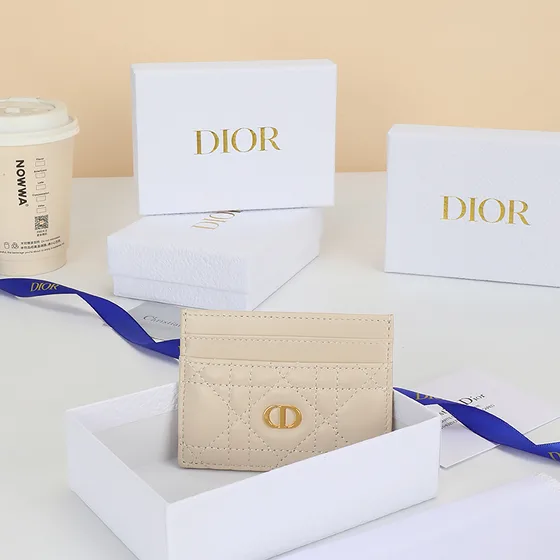 Dior Dior Caro Five-Slot Card Holder بيج Card Holder