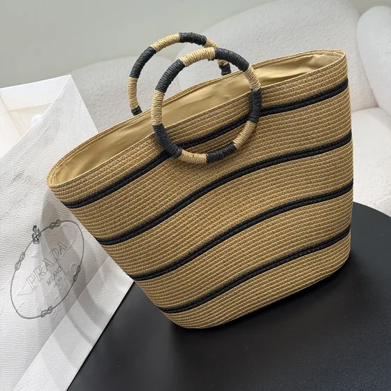 Prada Straw Сумка-шоппер Natural Бежевый With Чёрный Stripes Сумка-шоппер