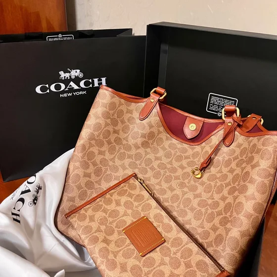 Coach Day Shopperveske In Signature Lerret Tan/Rust Shopperveske