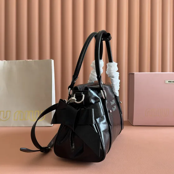 Miu Miu Piel Top-Handle Bag Negro Asa superior