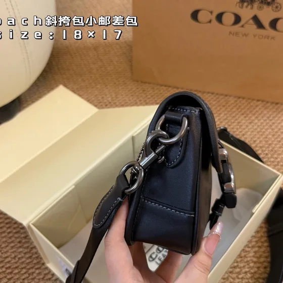 Coach Charter Flap Crossbody Sort 18×17 Crossbody
