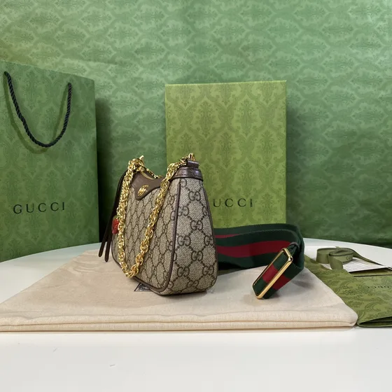 Gucci Ophidia Gg Small Bolso de mano With Strawberry Charm Beige Ebony Bolso bandolera