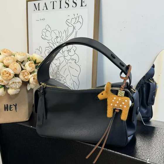 Loewe Fawn Charm In Felt And Kalfsleer Bruin Etui