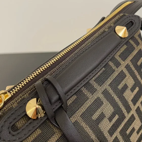 Fendi By The Way Mini Bag Braun Crossbody
