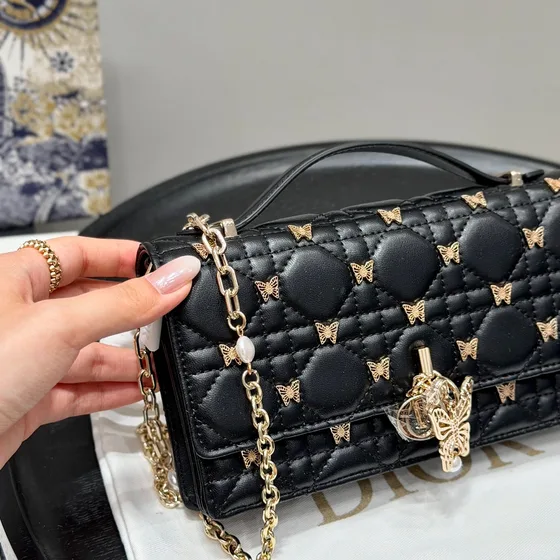 Dior Miss Dior Tophåndtak Chain Bag With Butterfly Studs Sort Tophåndtak