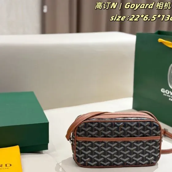 Goyard Cap-Vert Camera Bag Black Brown 22 6 5 13cm Crossbody