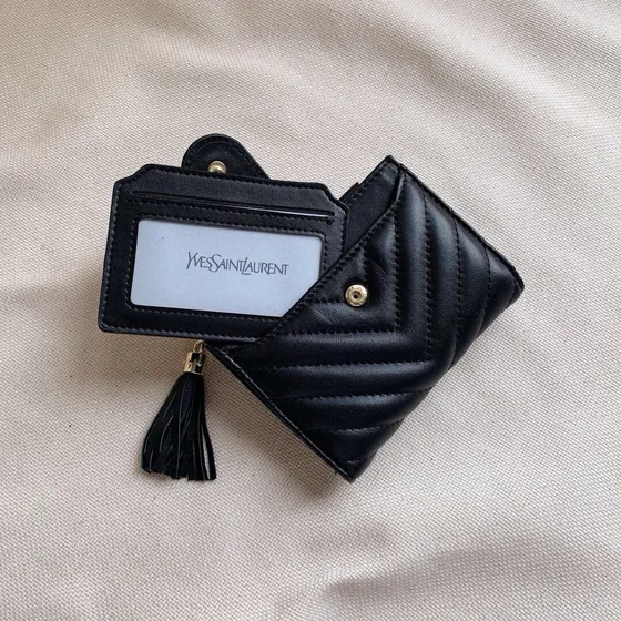 YSL Cassandre Matelassé Zipped Card Case أسود Card Holder
