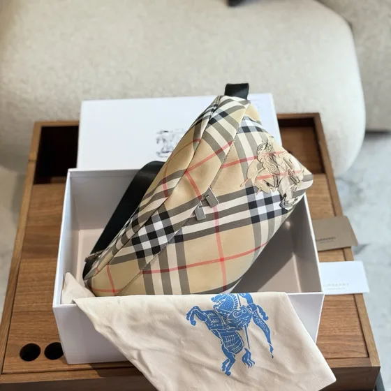 Burberry Check Bum Bag Black Beige Belt Bag
