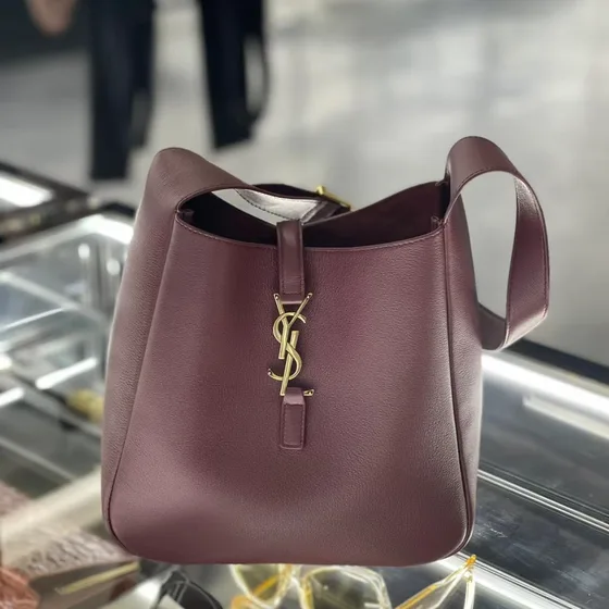 YSL Le 5 7 Supple Hobo Bag Burgundy Hobo