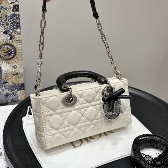 Dior Lady D-Joy Putih Top Handle