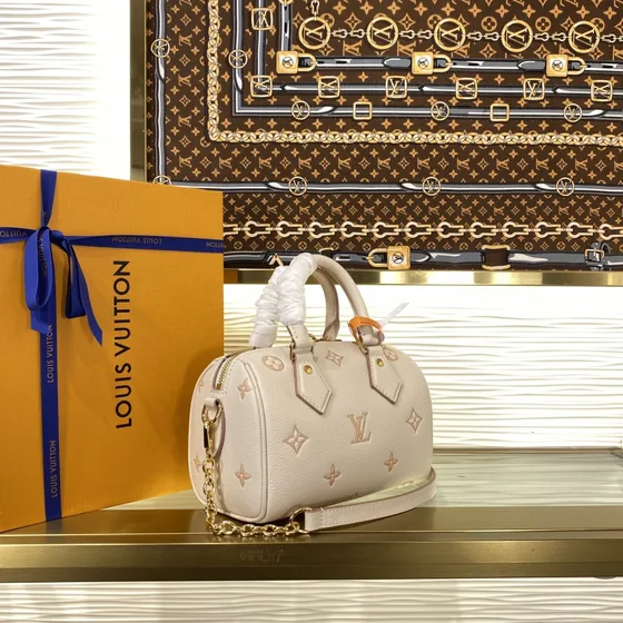Louis Vuitton Speedy Crème 20cm Bovenhandgreep