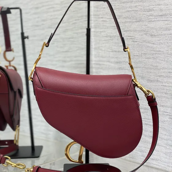 Dior Saddle Bag Burgund Axelväska