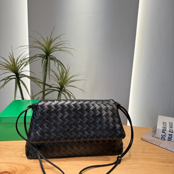 Bottega Veneta Etui Beige Crossbody