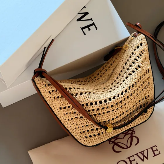 Loewe Hammock Hobo Bag Natural Beige/Brun Hobo