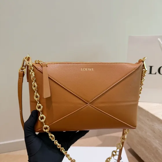 Loewe Nâu Shoulder Bag