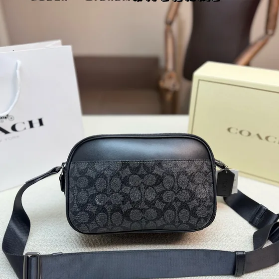Coach Graham Bolso cruzado In Signature Lona Charcoal Negro Crossbody