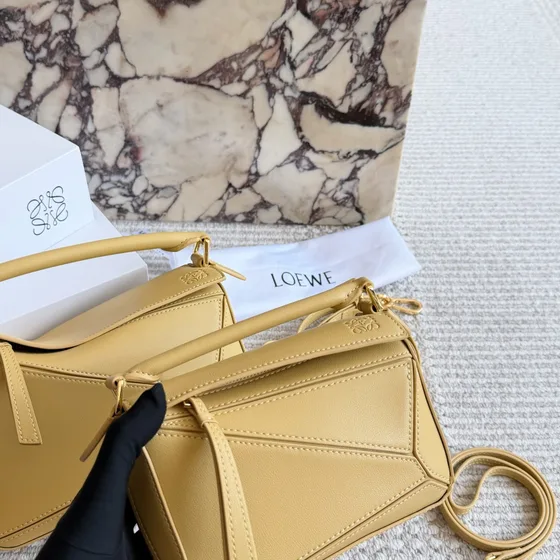 Loewe Puzzle Bag Kuning Top Handle