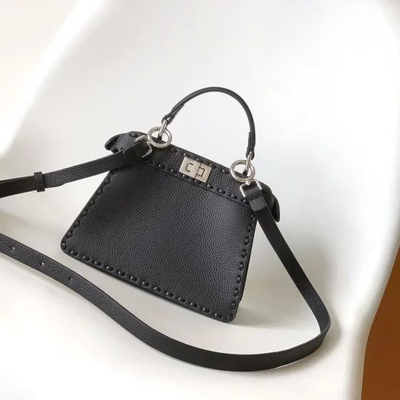 Fendi Peekaboo Iseeu Small Selleria Black Top Handle