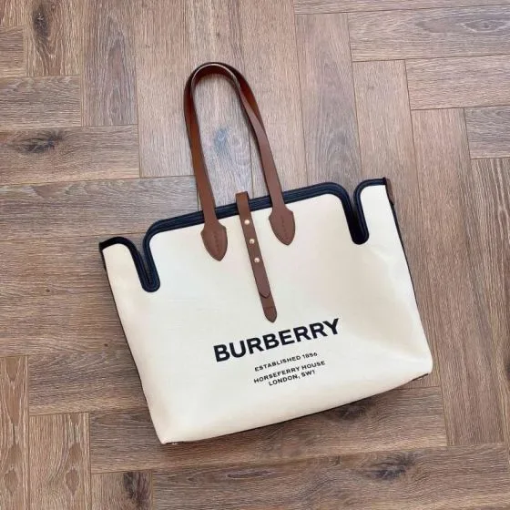 Burberry Horseferry Print Tote Bag Beige Brown Tote Bag