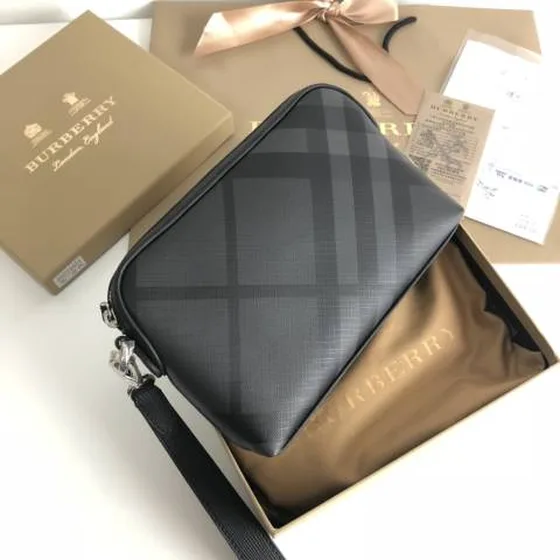 Burberry Black Check 25x14 everyday