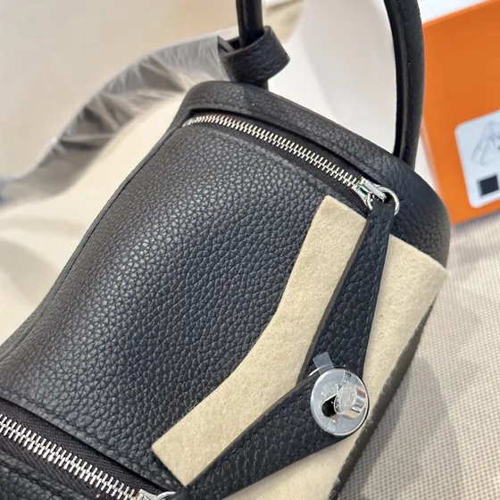 Hermes Lindy Mini Đen Shoulder Bag