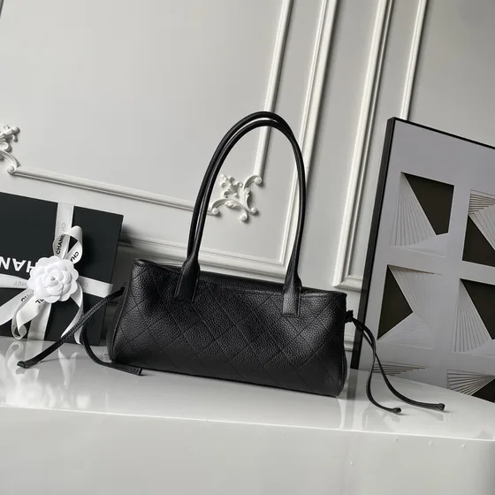 Chanel Classic Flap Shoulder Bag Black Shoulder Bag