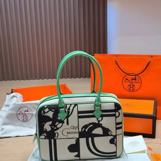Hermes Feu 20 Bag White Mint Green Black Top Handle