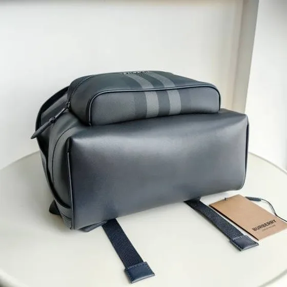 Burberry Sırt çantası Charcoal Gri check everyday