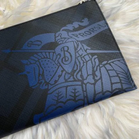 Burberry Noir Bleu London Check 30x19 5cm everyday