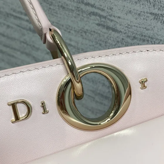 Dior Dioramour Light Roze Bovenhandgreep