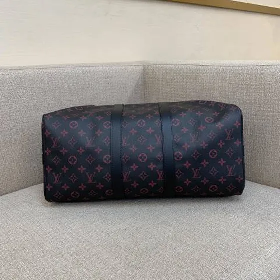 Louis Vuitton Keepall Bandouli re 45 Negro Monogram with Rojo print 45 travel