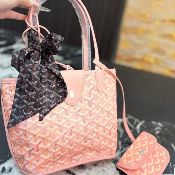 Goyard Anjou Mini Iridescent Grøn Shoppertasketur