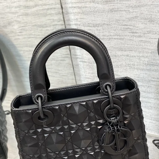 Dior Lady Dior Hitam Top Handle