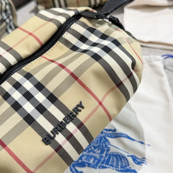 Burberry Vintage Check Bum Bag Archive Bej Belt Bag