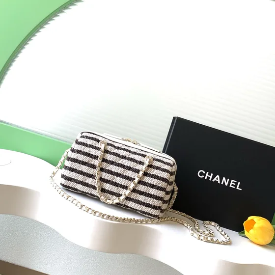 Chanel Vanity Case Negro And Blanco Crossbody