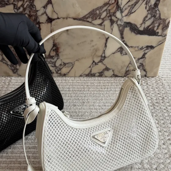 Prada Prada Re-Edition 2000 Mesh Mini Hobo Black Hobo