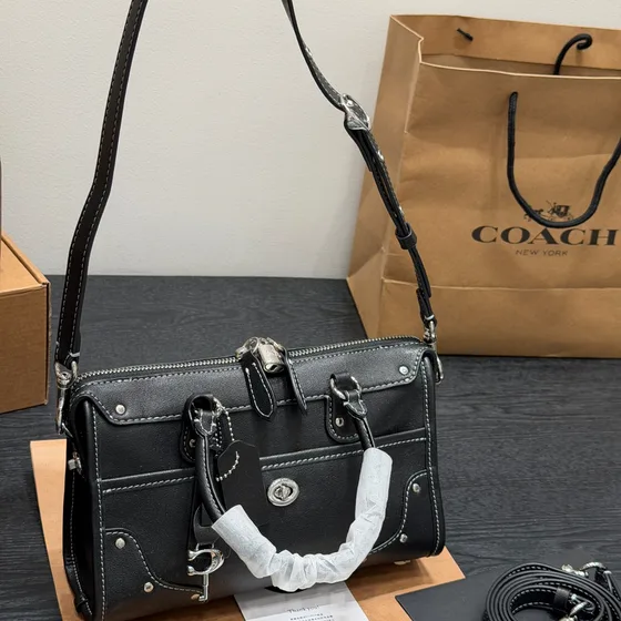 Coach Rhyder Satchel Schwarz Henkel