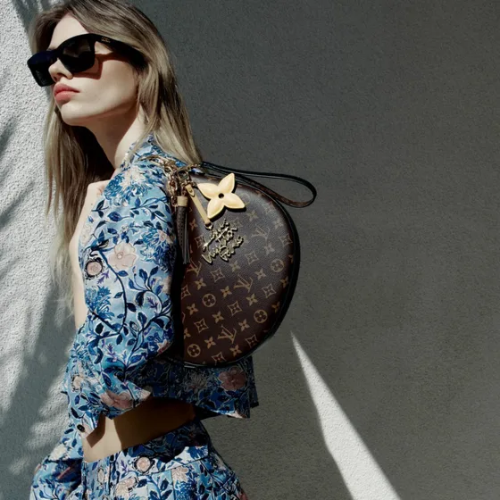 Louis Vuitton Loop Monogram Coklat Shoulder Bag