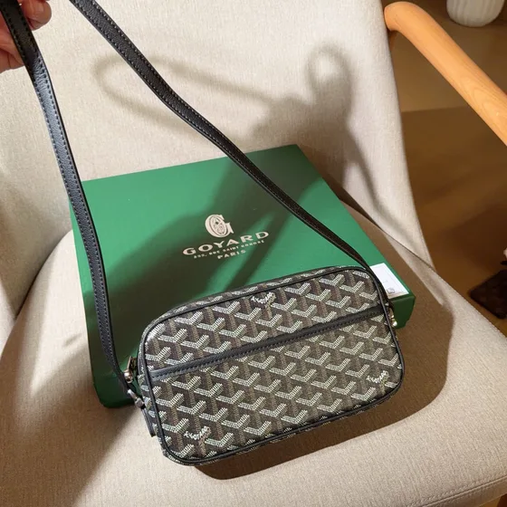 Goyard Cap Vert أسود Crossbody