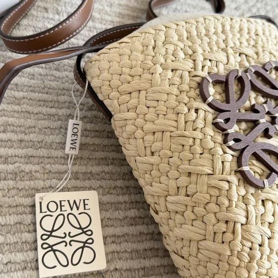 Loewe Anagram Woven Bolso cruzado Natural Beige/Marrón Crossbody