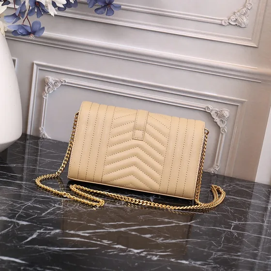 YSL Cassandre Envelope Chain Cartera Apricot Woc