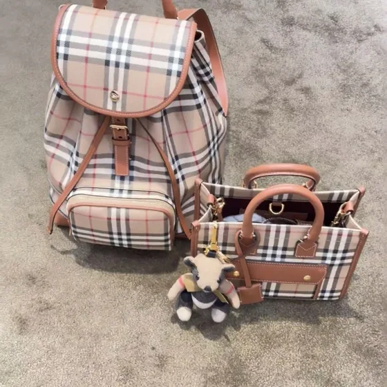Burberry Vintage Check Mini Tote/Bowling Bag Braun Check Henkel