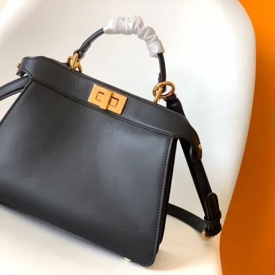 Fendi Peekaboo Iseeu Small Black Top Handle