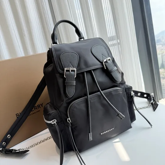Burberry The Medium Rucksack In Technical Nylon And Leather Black Backpack