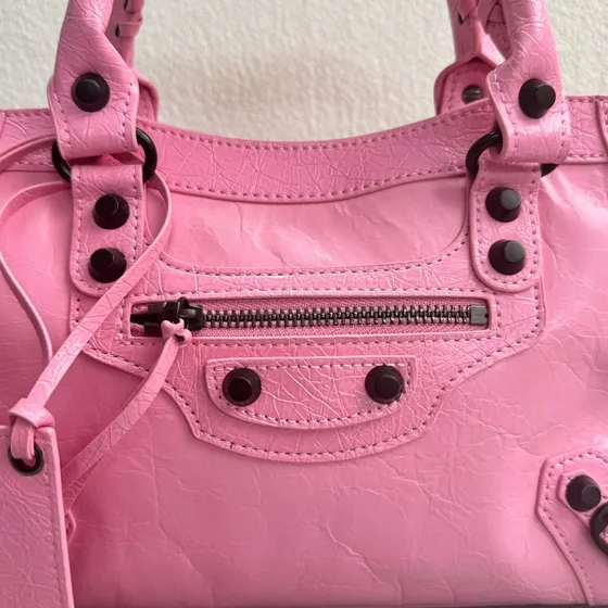 Balenciaga Le Cagole Mini City Top Handle Bag Merah muda Top Handle