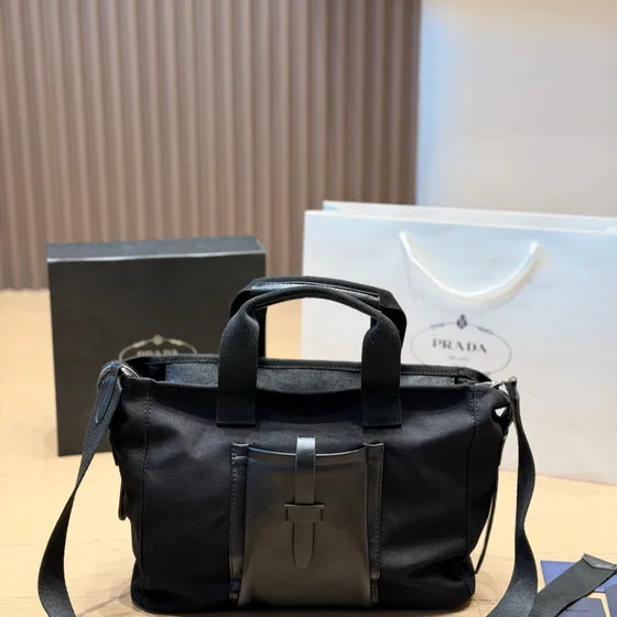 Prada Nilon And Da Work Tote Đen Top Handle